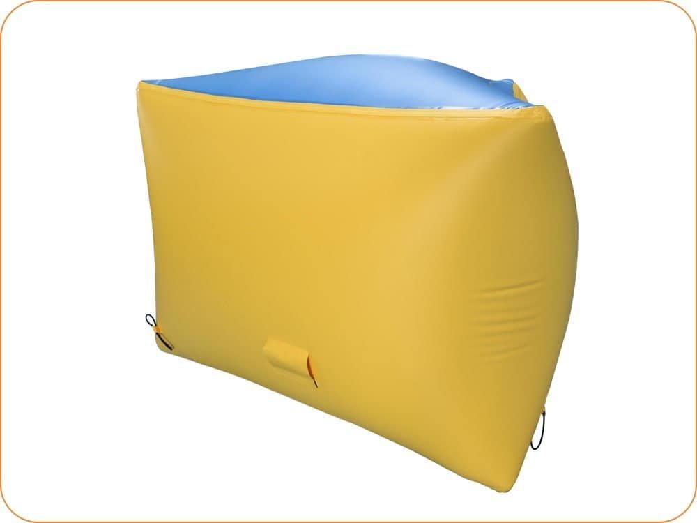 Bunker gonflable durable pour parties de paintball intenses — Cakes