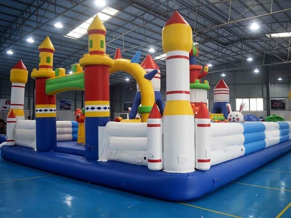 Aquaparc pour enfants sur le thème du château à vendre – plaisir aquatique gonflable — Fun City 01
