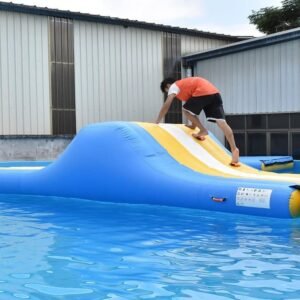 Module de toboggan long pour parc aquatique Bouncia — Long Slide 01