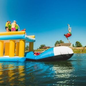 Blob aquatique gonflable best-seller pour parc aquatique — Jumping Pillow 01