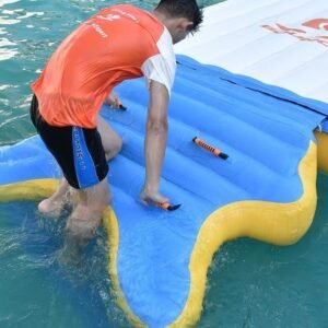 Structures gonflables commerciales pour eau libre de Bouncia – New Ramp 01